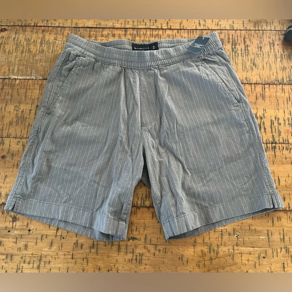 Abercrombie & Fitch Men’s Pull on‎ Shorts